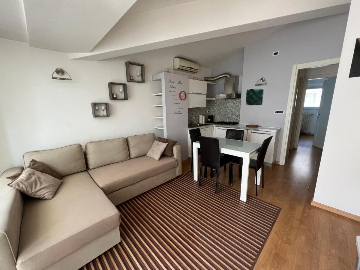 쿠네오 Silenzioso Loft A Due Passi Dal Viale 아파트 외부 사진